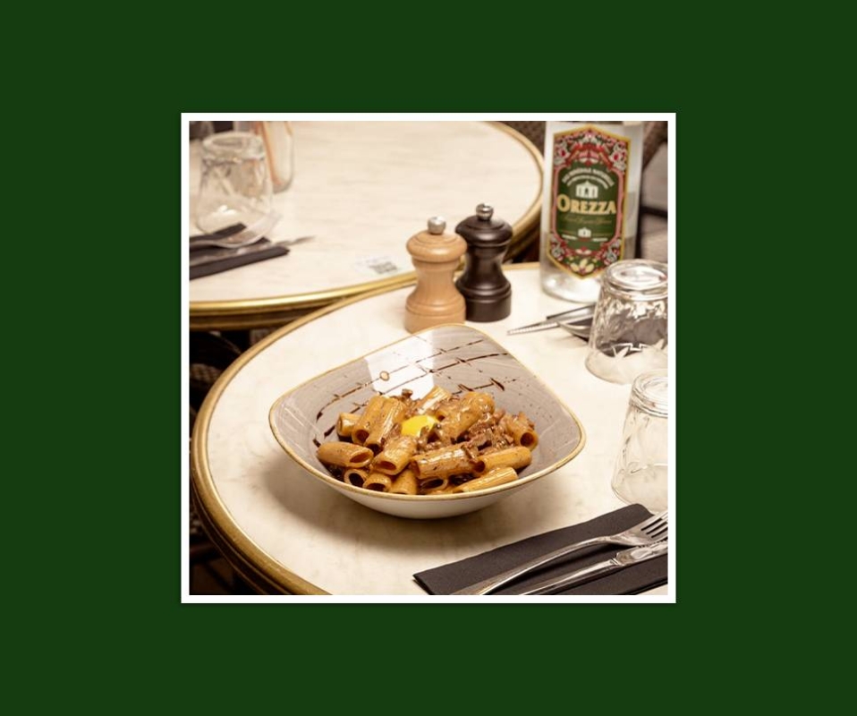 Restaurant - Les Remparts - restaurant CHAPELLE-SPINASSE